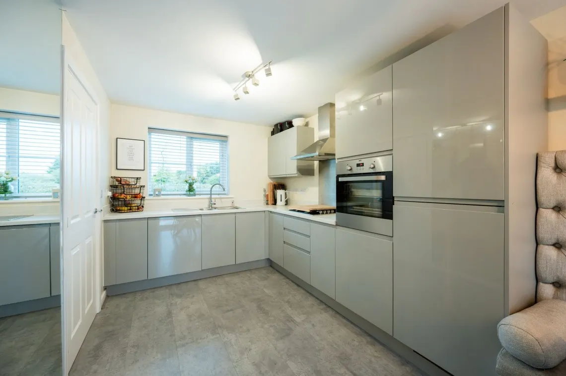 Bearwood Road, Kirkby, L33, photo 10