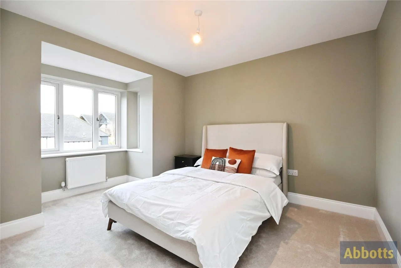 Down Hall Road, Rayleigh, Essex, SS6, photo 13