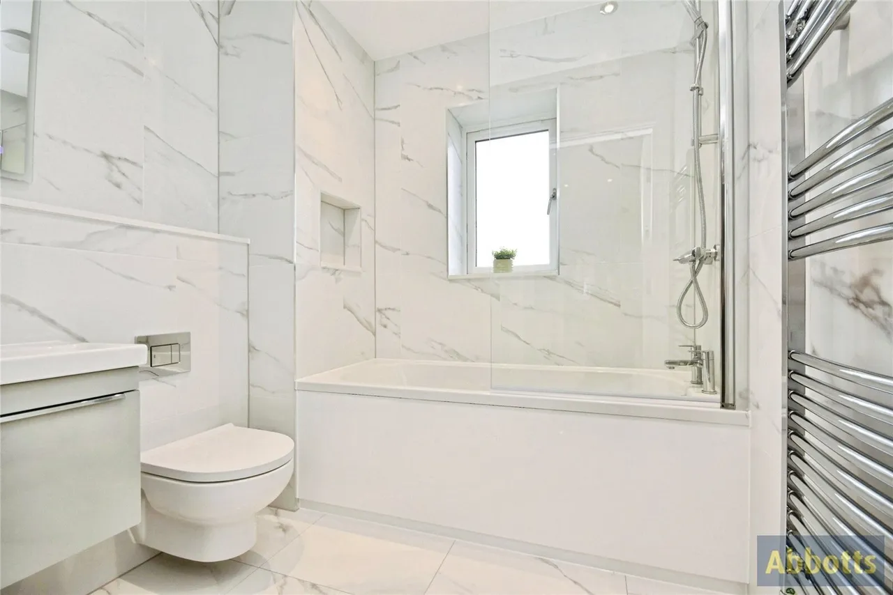 Down Hall Road, Rayleigh, Essex, SS6, photo 15