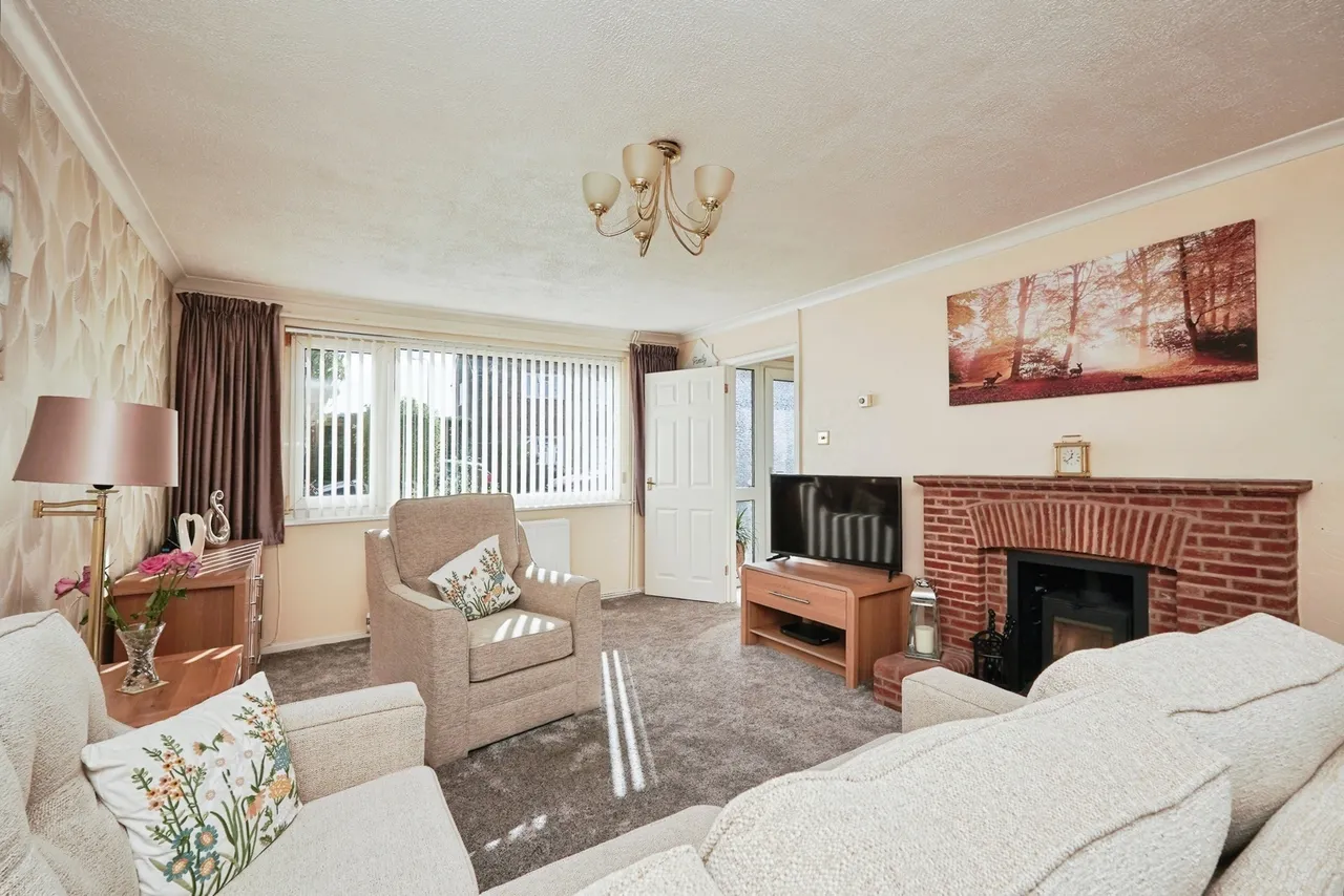 Singledge Avenue, Whitfield, Dover, Kent, CT16, photo 3