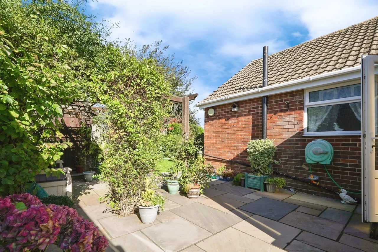 Singledge Avenue, Whitfield, Dover, Kent, CT16, photo 16
