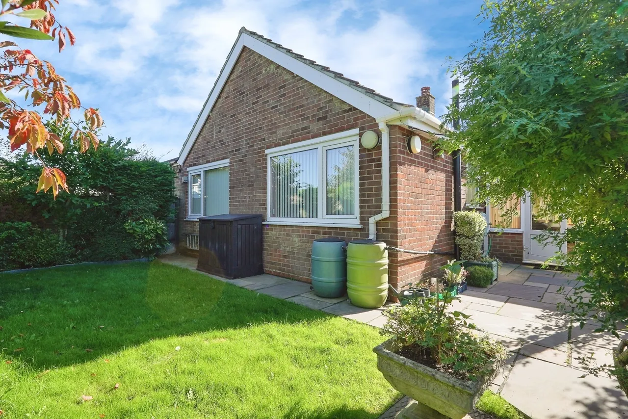 Singledge Avenue, Whitfield, Dover, Kent, CT16, photo 6