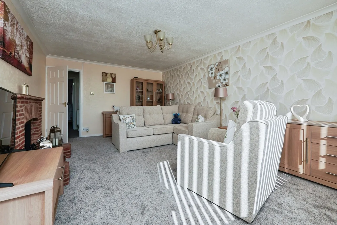Singledge Avenue, Whitfield, Dover, Kent, CT16, photo 4