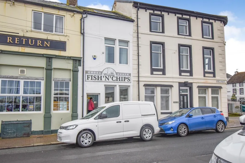 2 bed flat for sale, King Street, Maryport, CA15