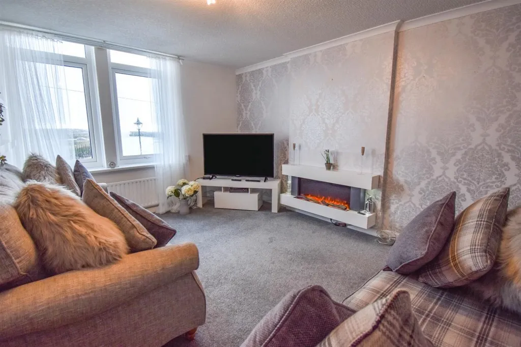 King Street, Maryport, CA15, photo 9