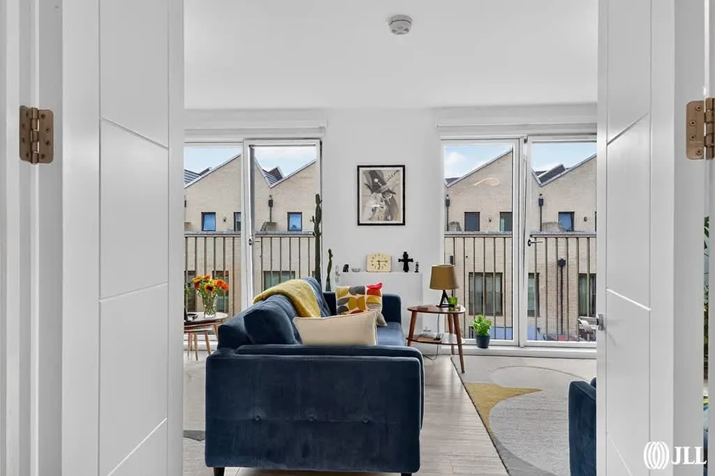 Peloton Avenue, London, E20, photo 22