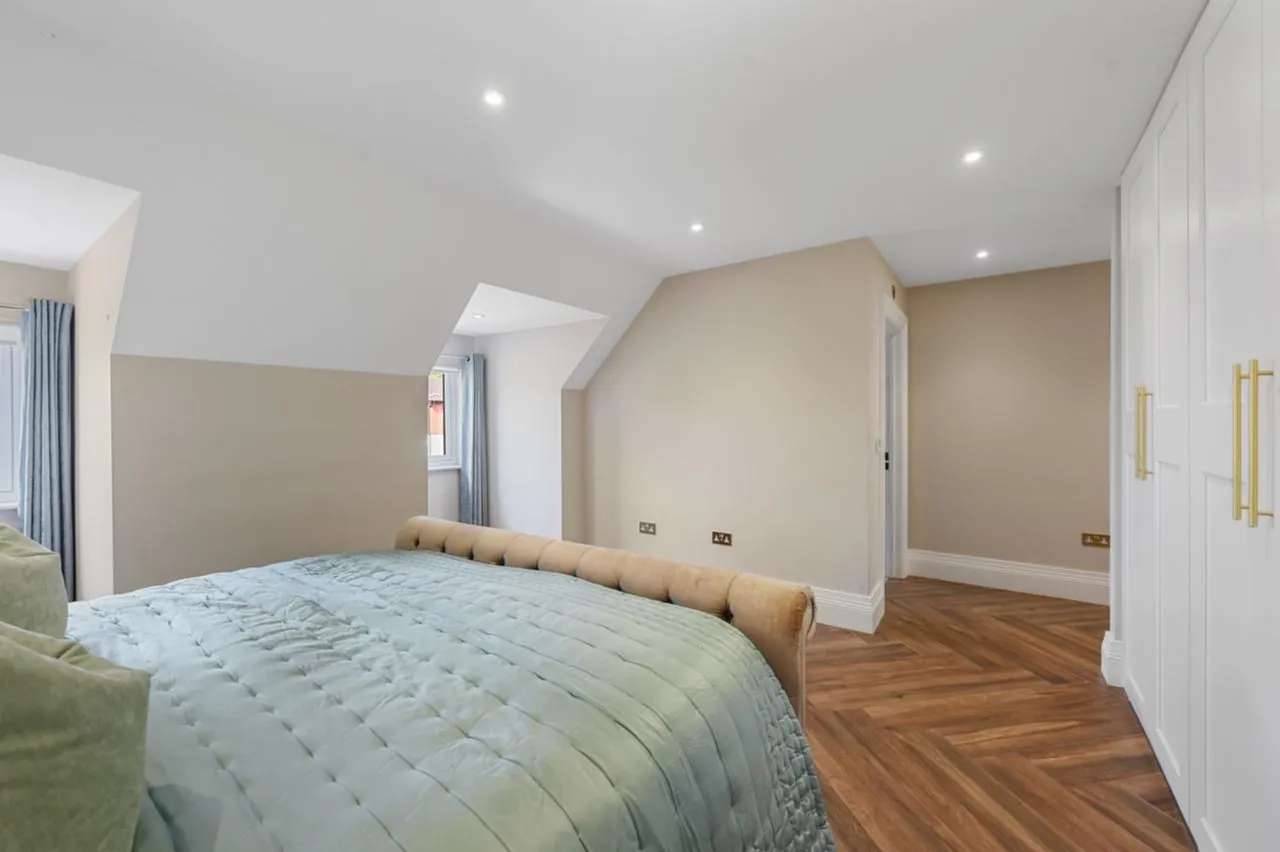 Church Road, Ramsden Bellhouse, CM11, photo 36