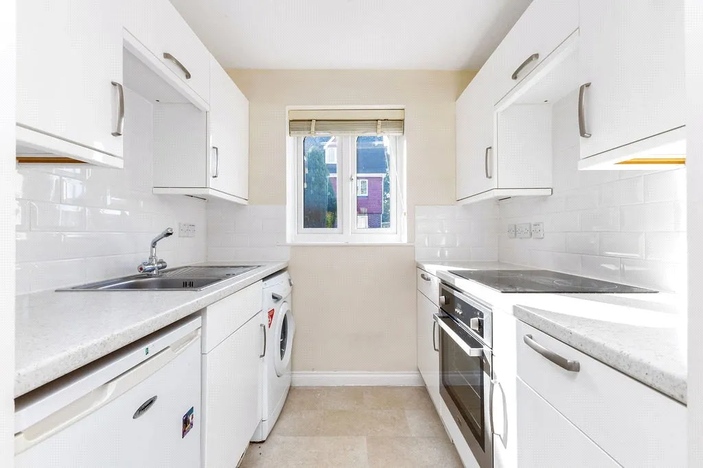 Headley Road, Grayshott, GU26, photo 4