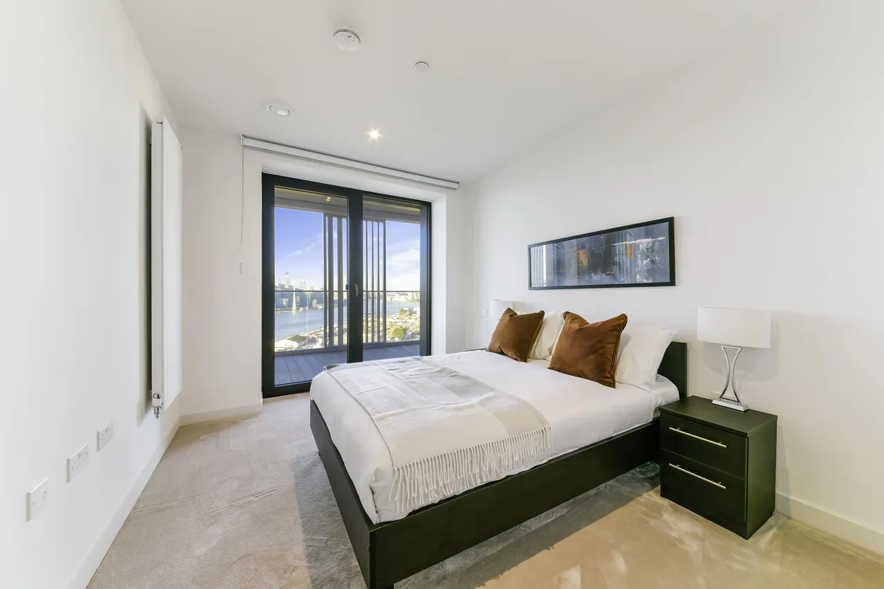 Marco Polo Tower, Royal Wharf, E16, photo 5