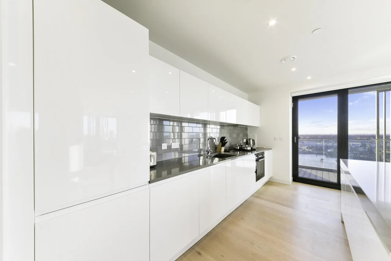 Marco Polo Tower, Royal Wharf, E16, photo 4