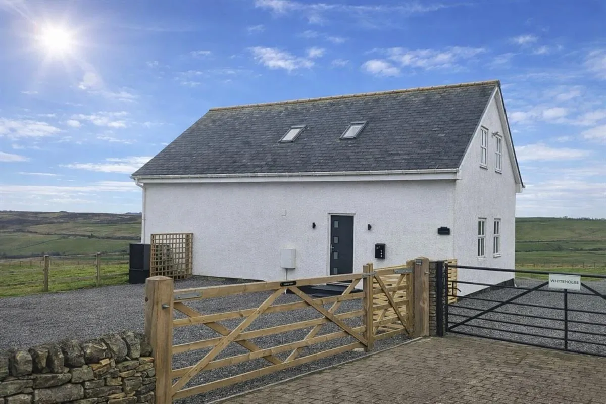 2 bed house to rent — Hilltop Barn, Waskerley, Consett