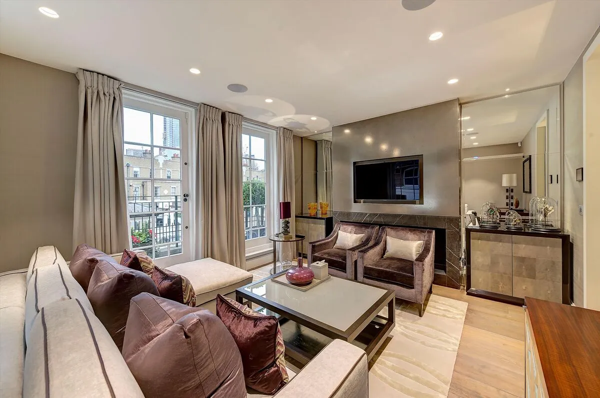 house for sale, Lindsay Square, London, SW1V