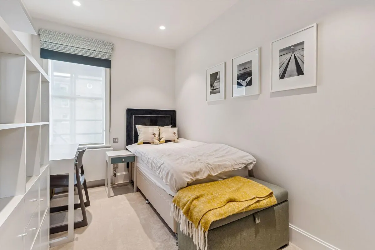 Lindsay Square, London, SW1V, photo 27