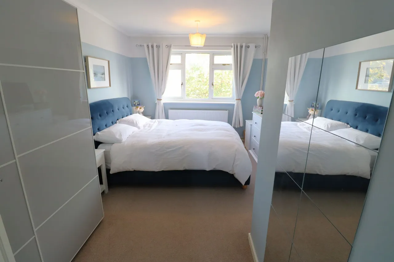 Rayleigh Road, Thundersley, Benfleet, Essex, SS7 3XH, photo 9