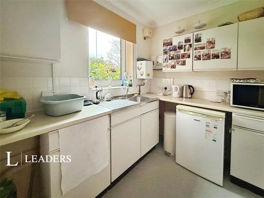 Heene Road, Worthing, BN11, photo 13