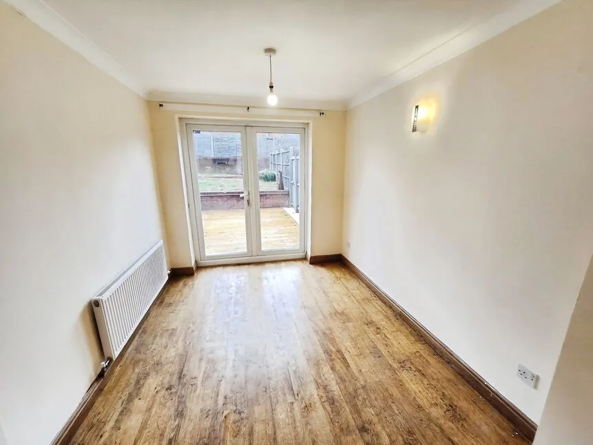 Buchan Close, Galley Common, Warwickshire, CV10, photo 5