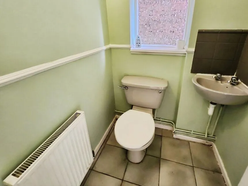 Buchan Close, Galley Common, Warwickshire, CV10, photo 9