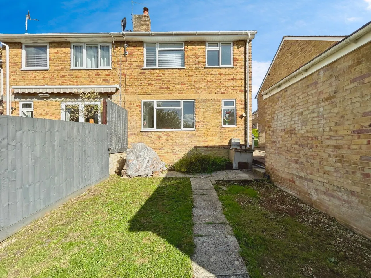 Cheshire Close, Salisbury, SP2, photo 10