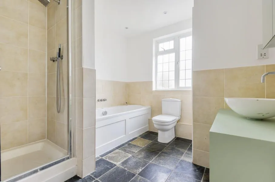 Blacketts Wood Drive, Chorleywood, WD3, photo 8
