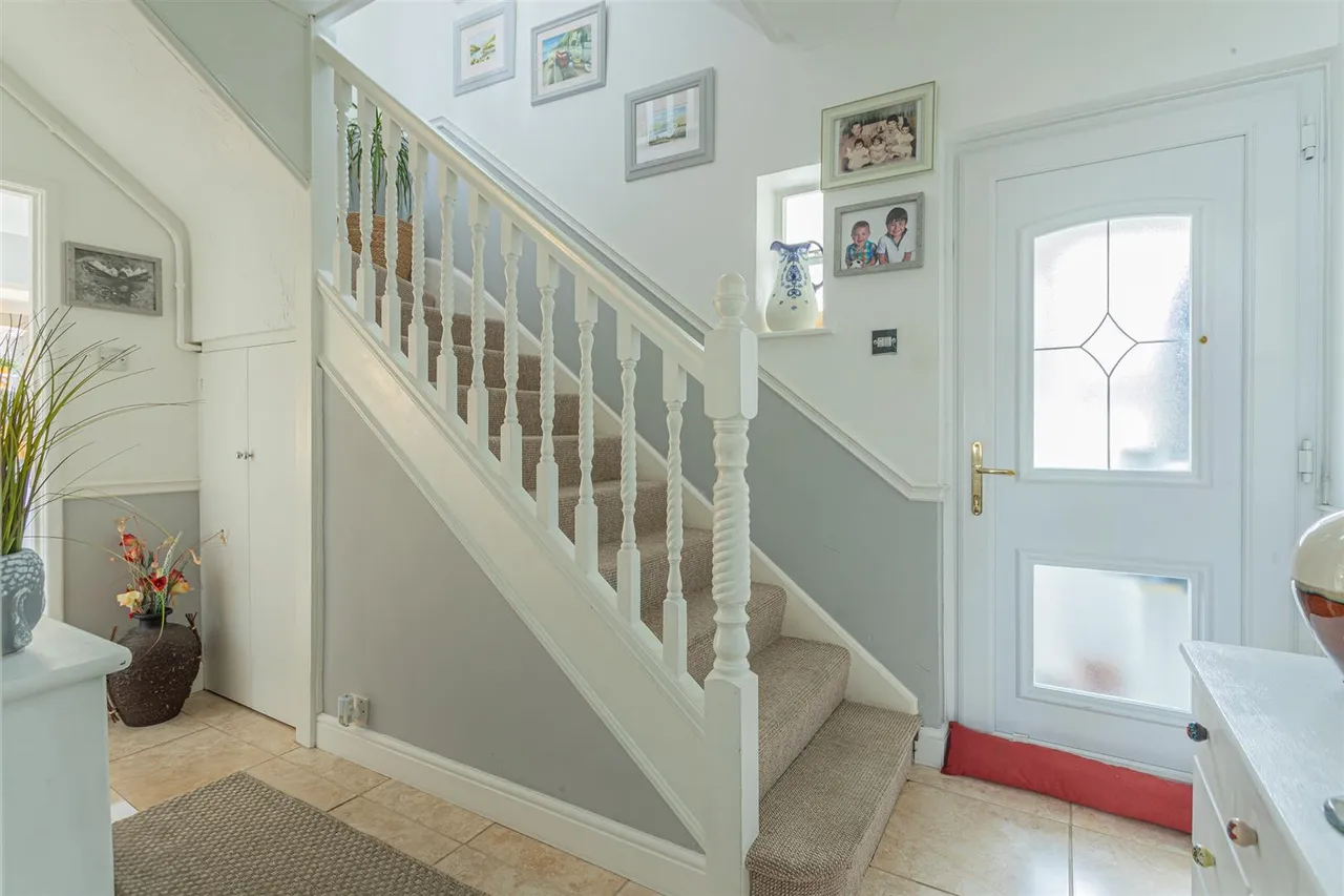 Woodlea, Colerne, SN14, photo 4