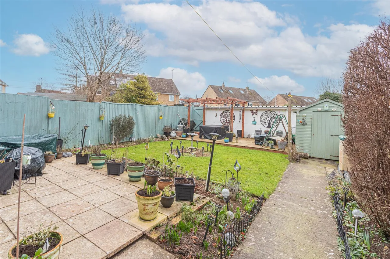Woodlea, Colerne, SN14, photo 14