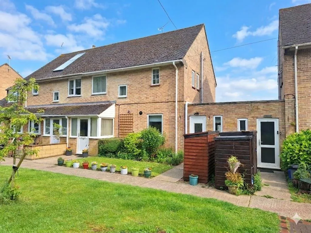 3 bed house for sale, Woodlea, Colerne, SN14