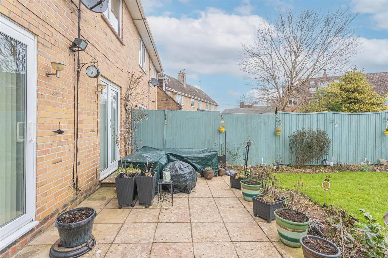 Woodlea, Colerne, SN14, photo 15