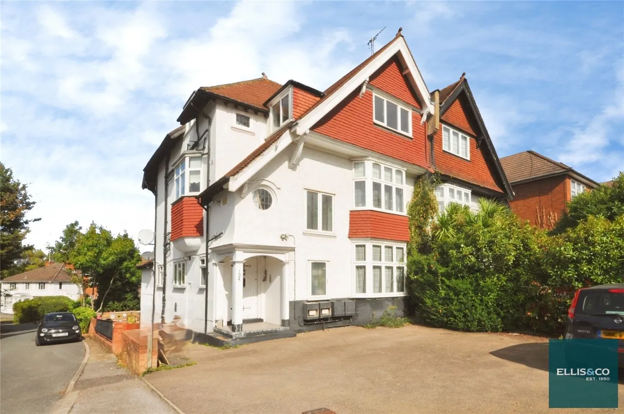 Hendon Lane, Finchley, N3, photo 8