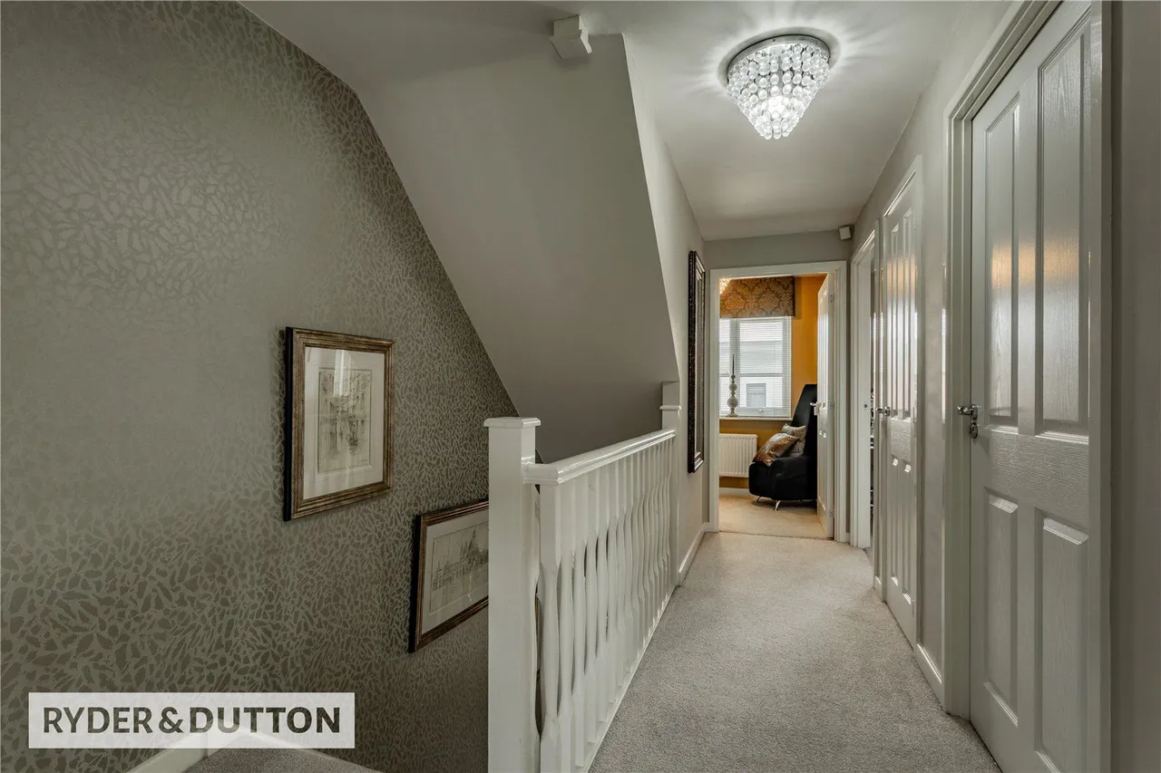 Halifax Road, Hamer, OL16, photo 10