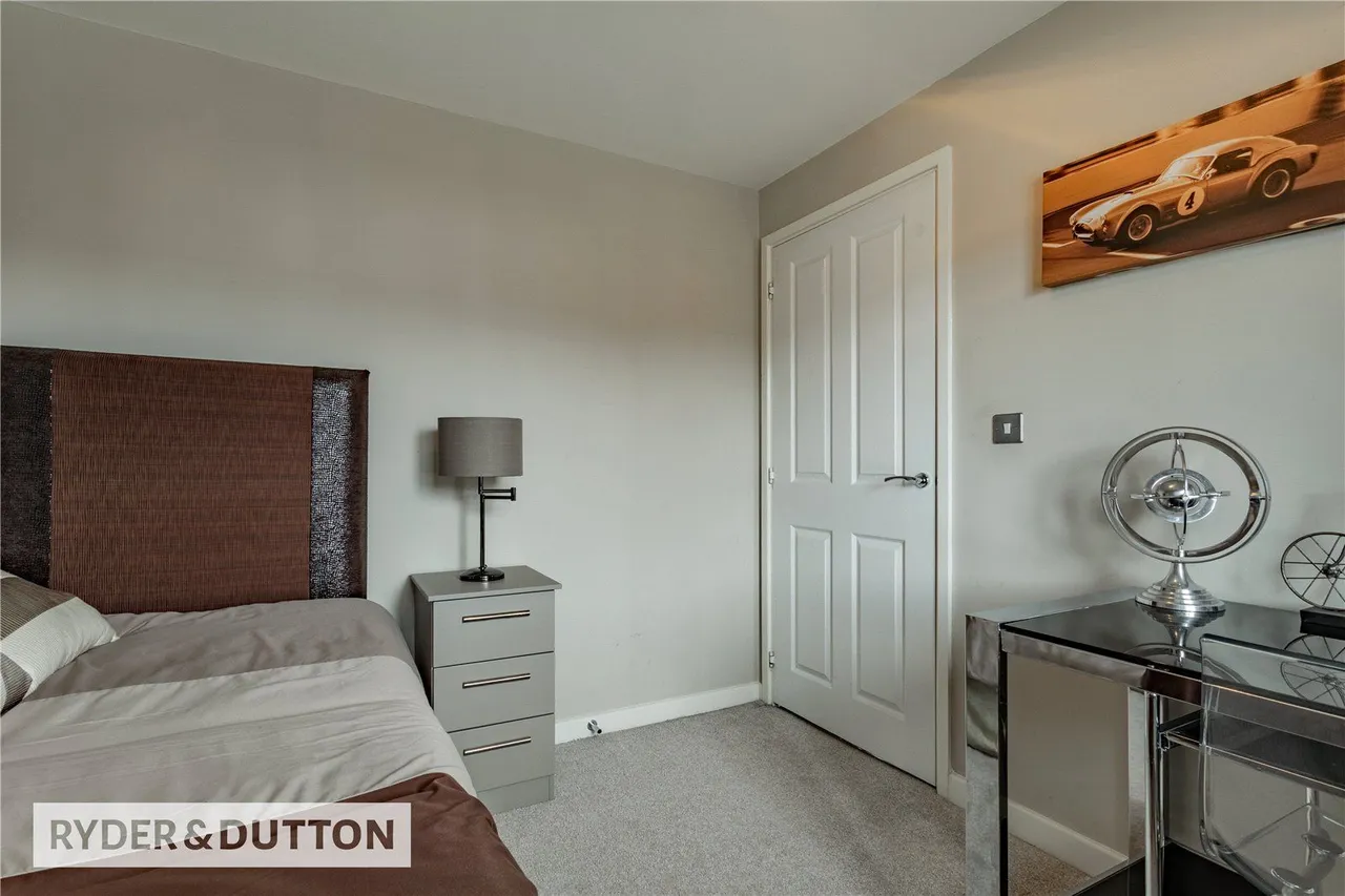 Halifax Road, Hamer, OL16, photo 18