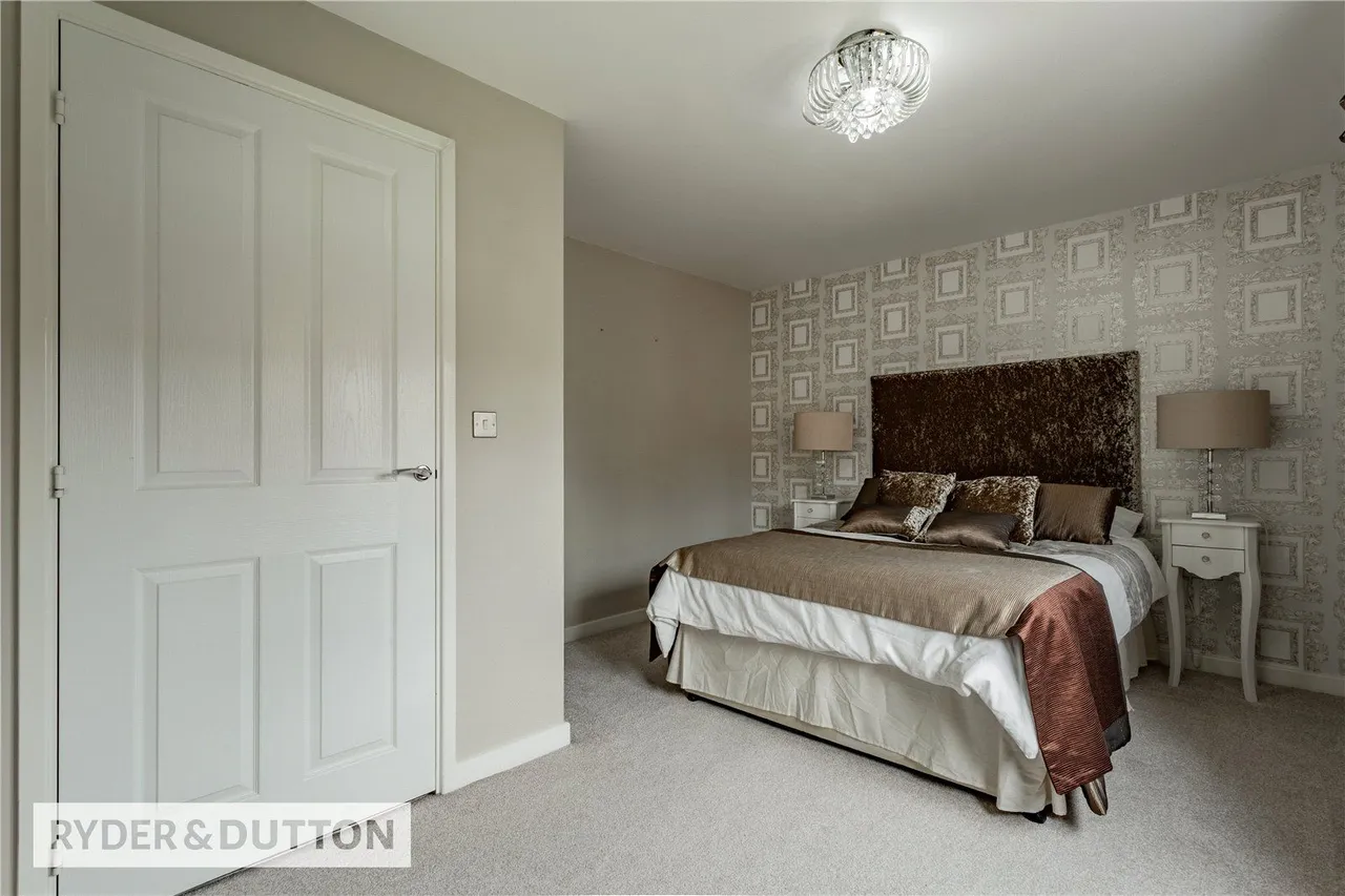 Halifax Road, Hamer, OL16, photo 15