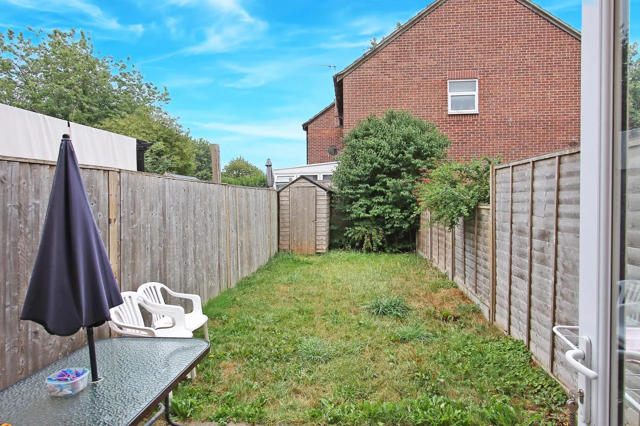 Brydges Road, Ludgershall, SP11, photo 2