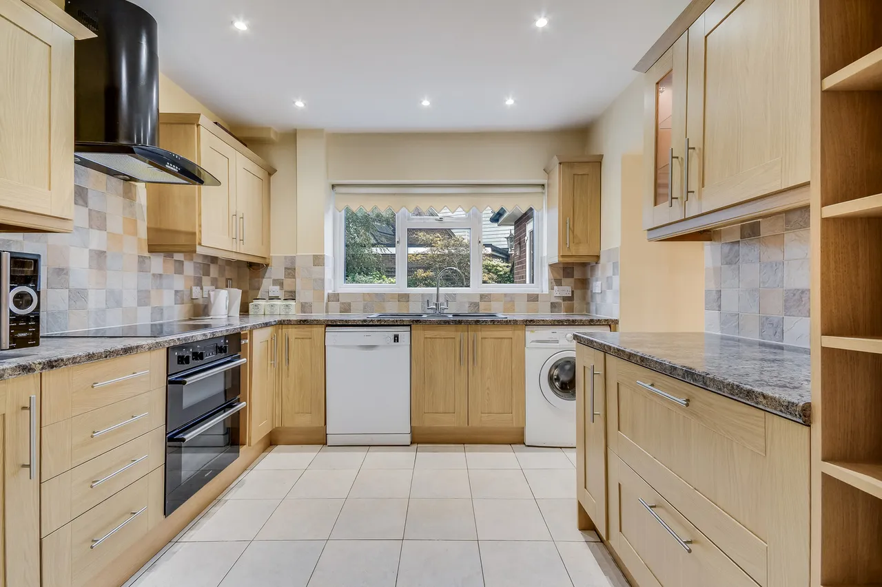 Docklands Avenue, Ingatestone, CM4, photo 4