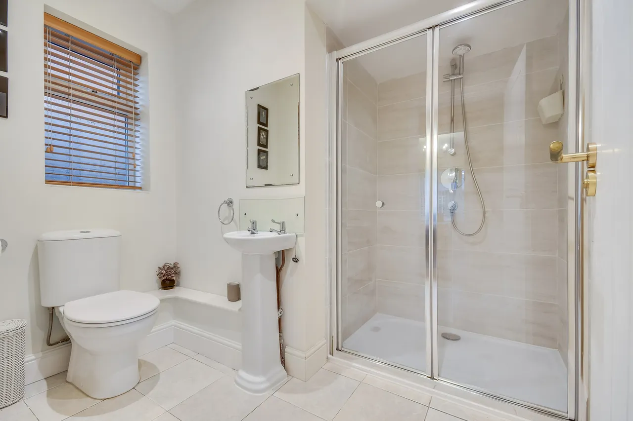 Docklands Avenue, Ingatestone, CM4, photo 8