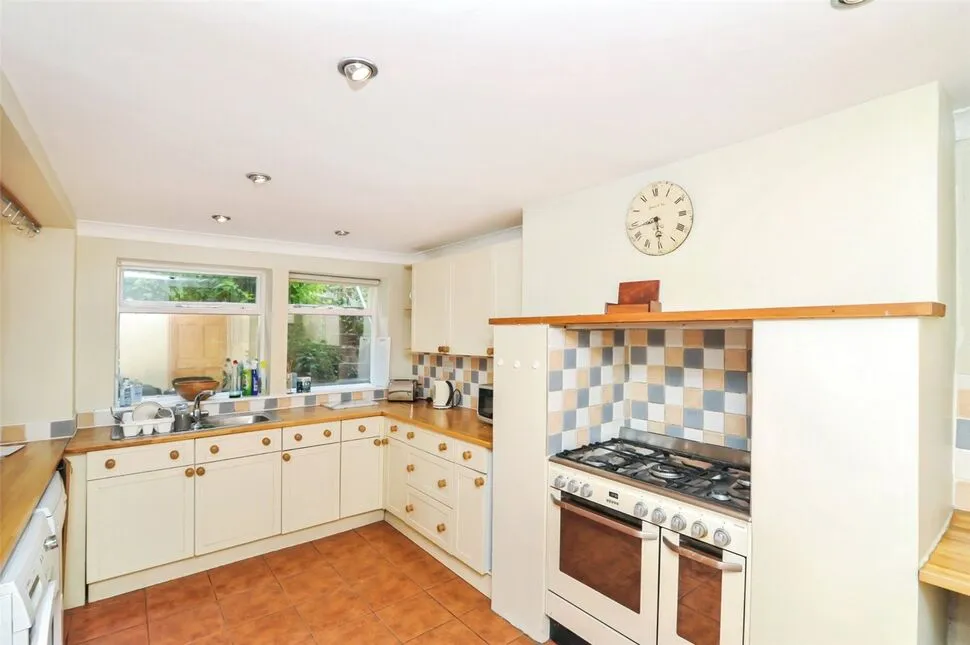 St. Helens Road, Hastings, East Sussex, TN34, photo 6
