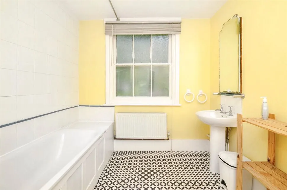 St. Helens Road, Hastings, East Sussex, TN34, photo 8