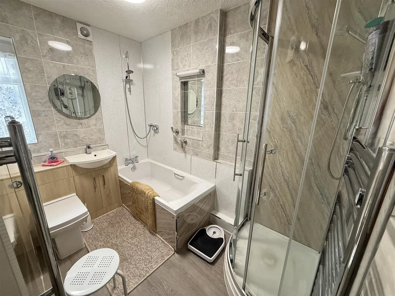 Hornbrook Road, Burton-On-Trent, DE13, photo 9