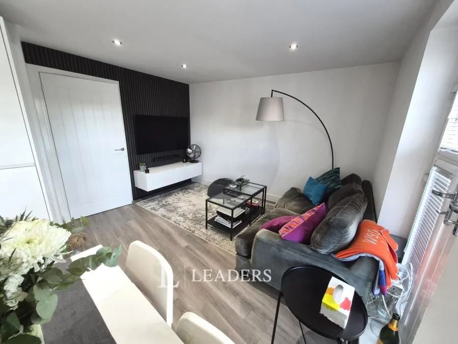 Summerlin Drive, Woburn Sands, MK17, photo 7