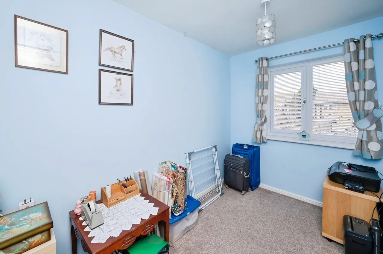 Franderground Drive, Kirkby-in-Ashfield, NG17, photo 13