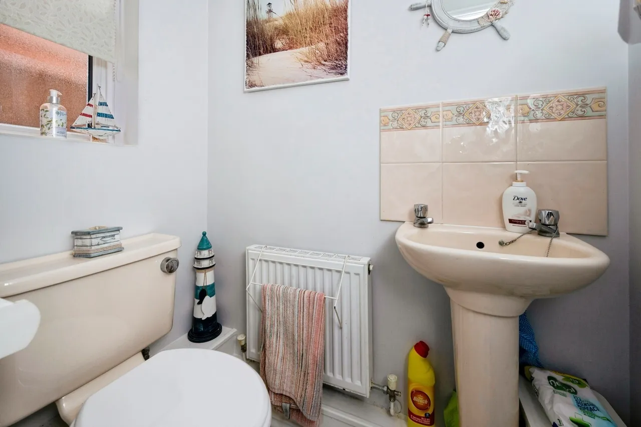 Franderground Drive, Kirkby-in-Ashfield, NG17, photo 17