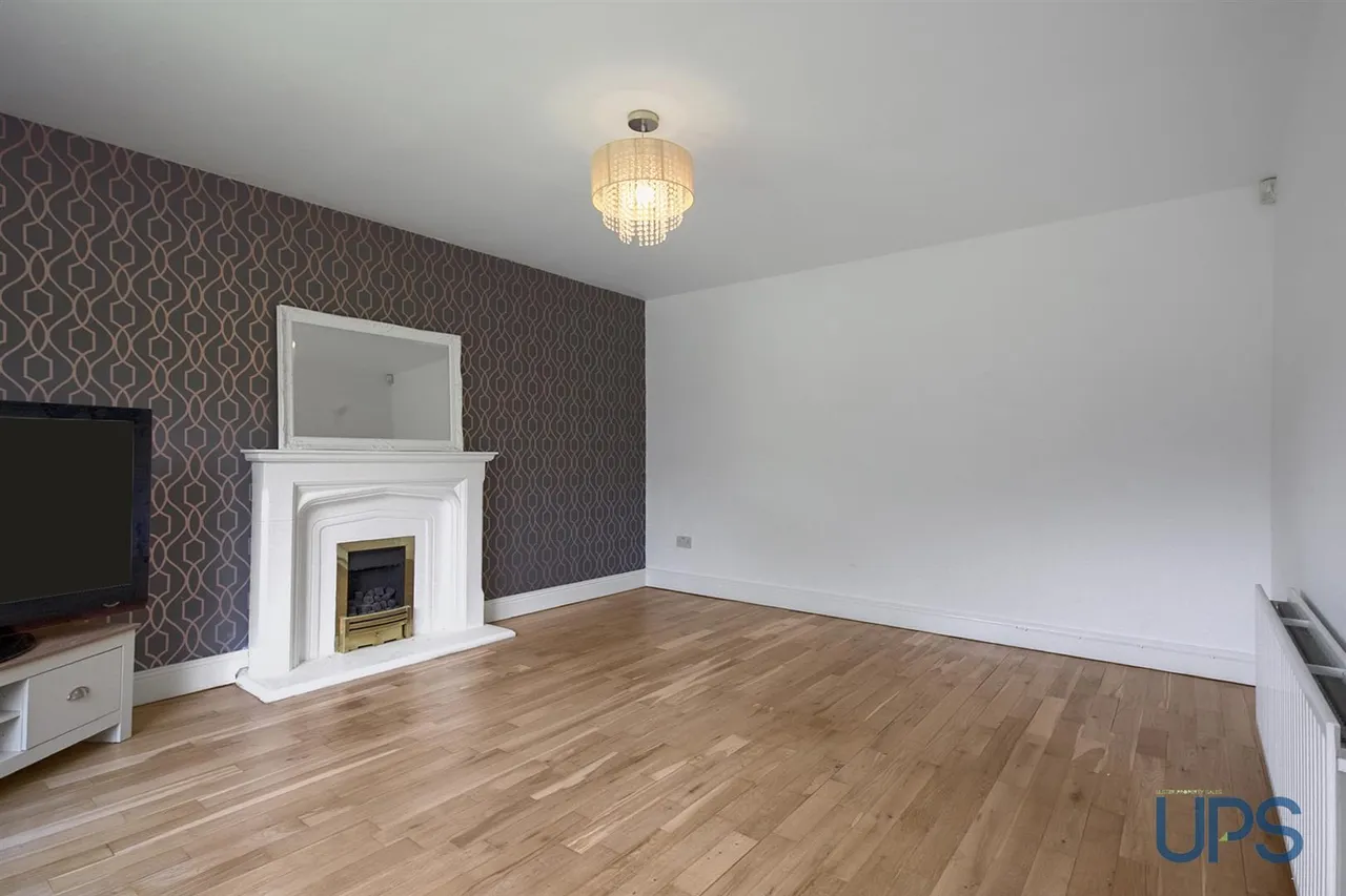 Mount Eagles Drive, Stewartstown Road, BT17, photo 7