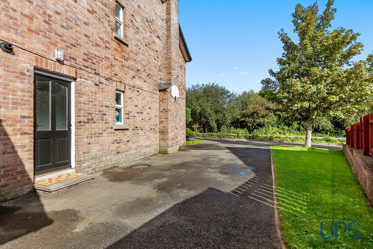 Mount Eagles Drive, Stewartstown Road, BT17, photo 37