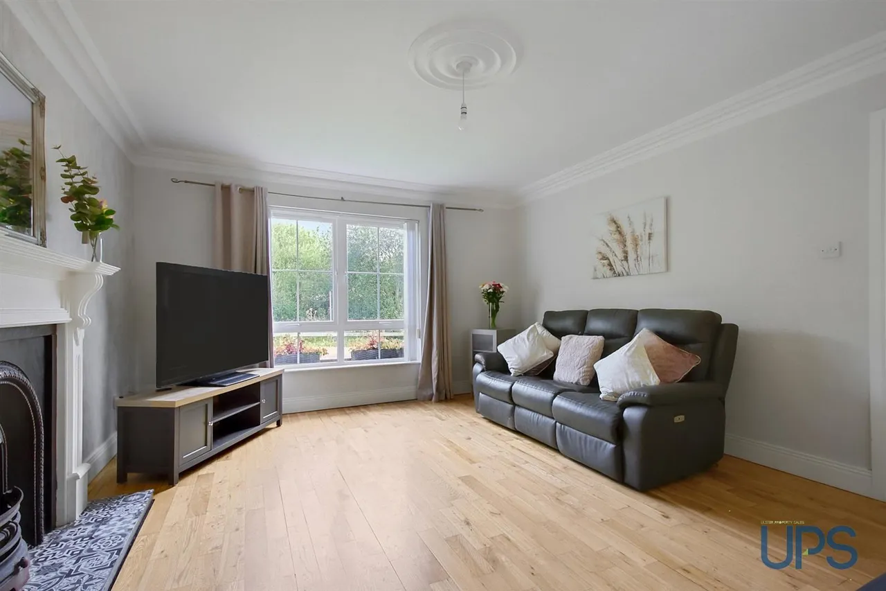 Mount Eagles Drive, Stewartstown Road, BT17, photo 9