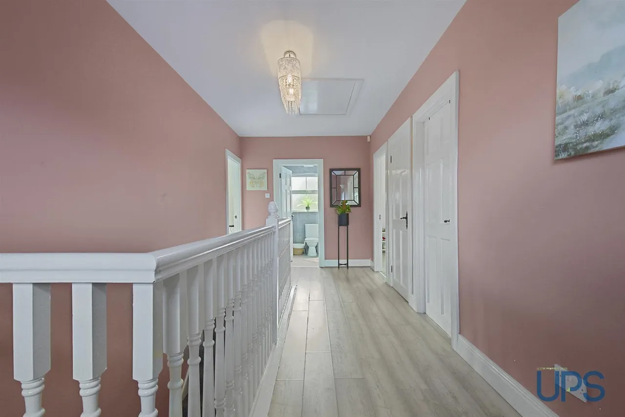 Mount Eagles Drive, Stewartstown Road, BT17, photo 19