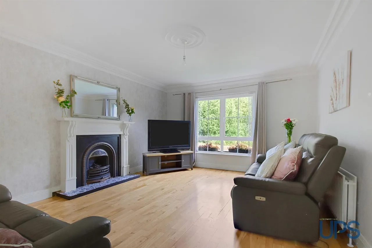 Mount Eagles Drive, Stewartstown Road, BT17, photo 8