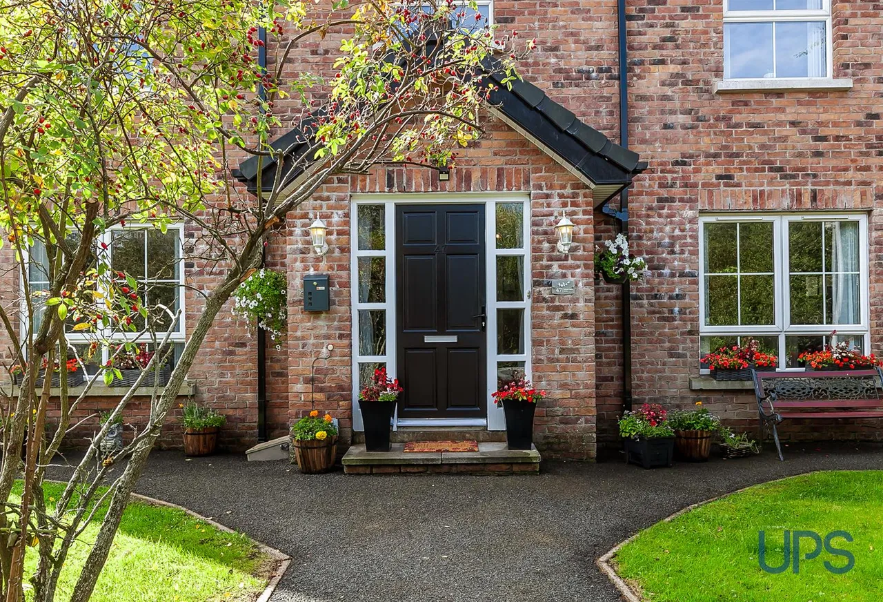 Mount Eagles Drive, Stewartstown Road, BT17, photo 3