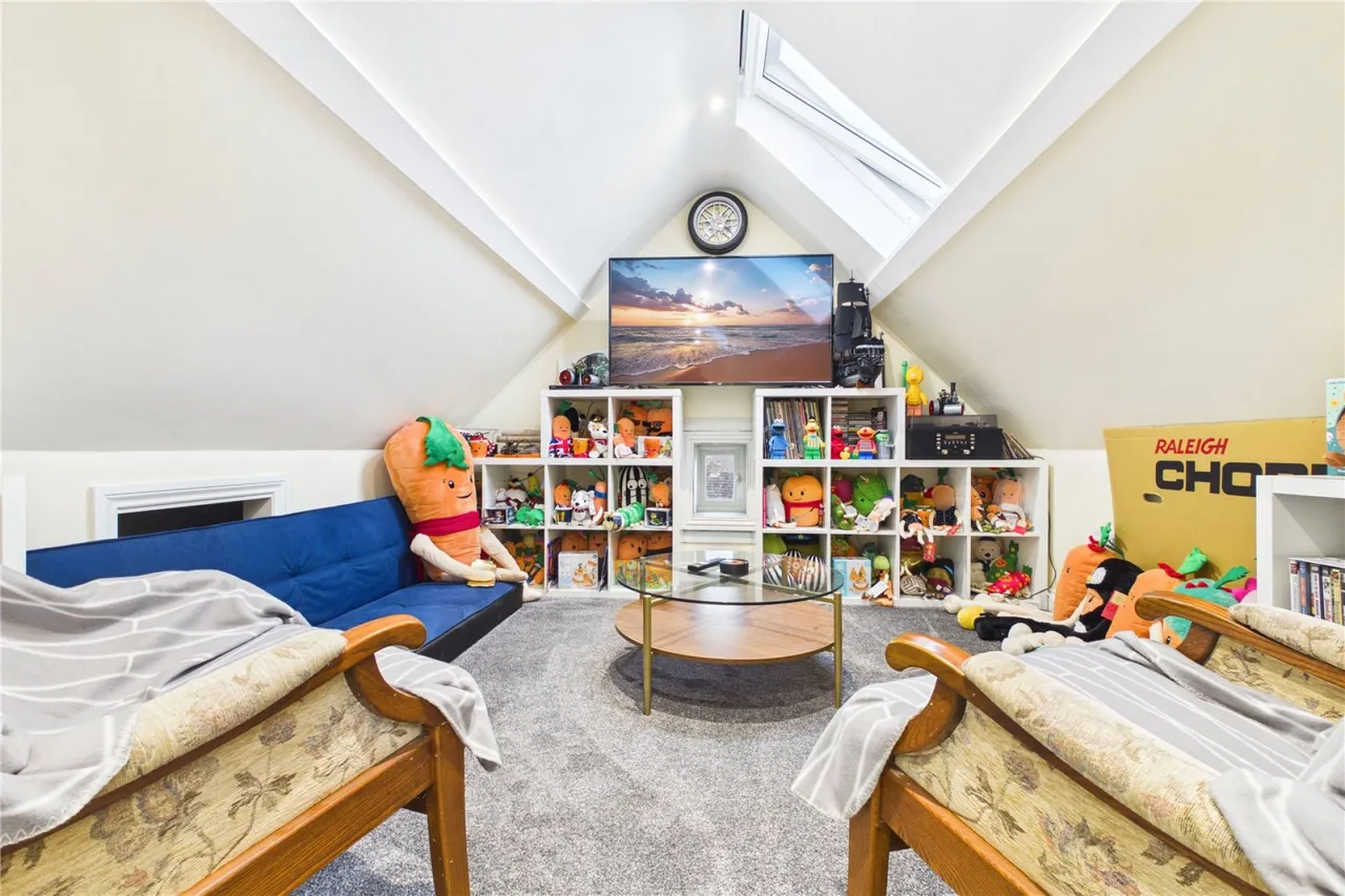 Turnpike Road, Newbury, RG14, photo 13