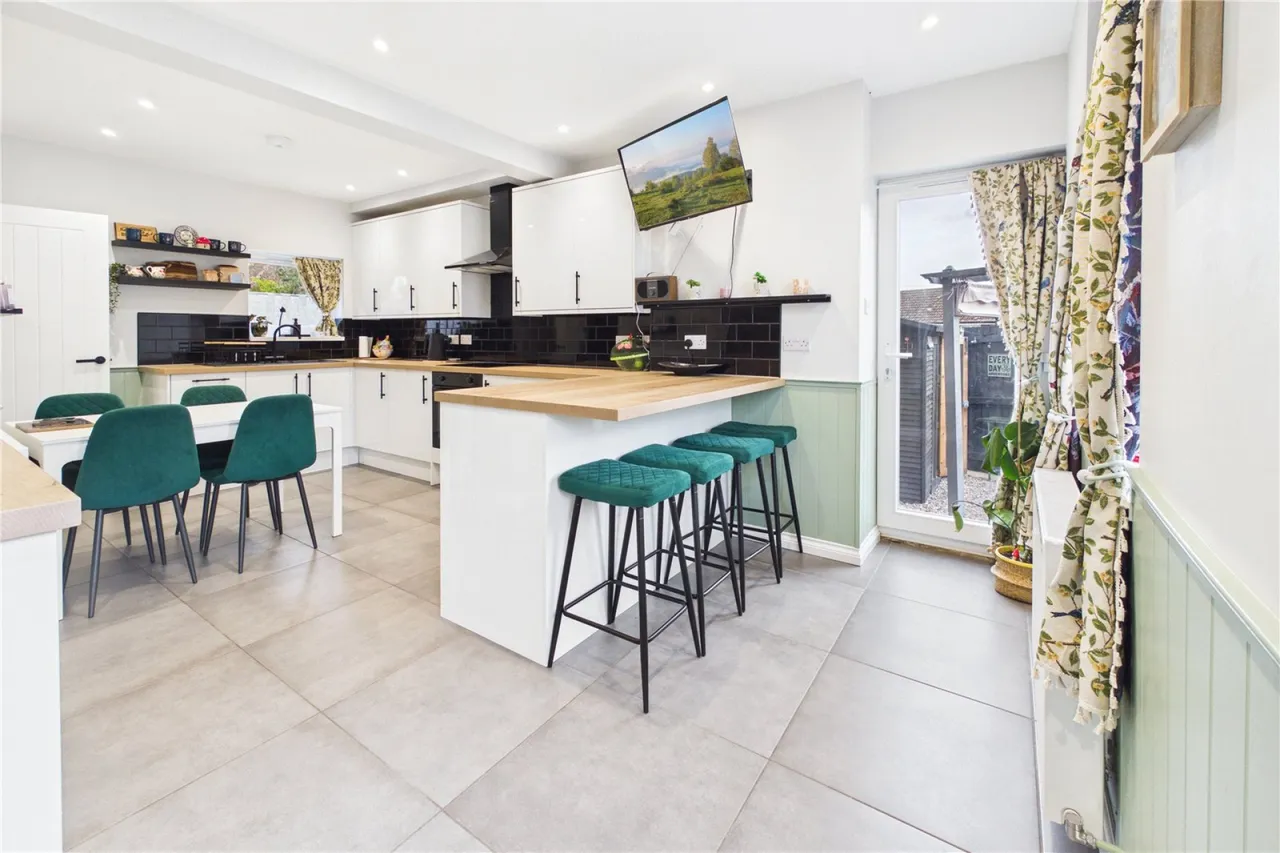 Turnpike Road, Newbury, RG14, photo 6