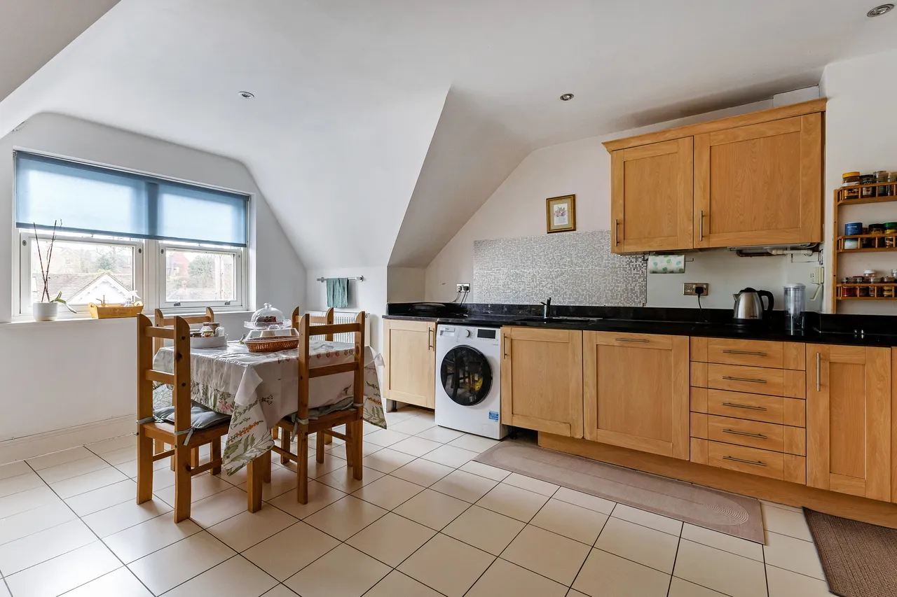 York Road, Guildford, GU1, photo 5