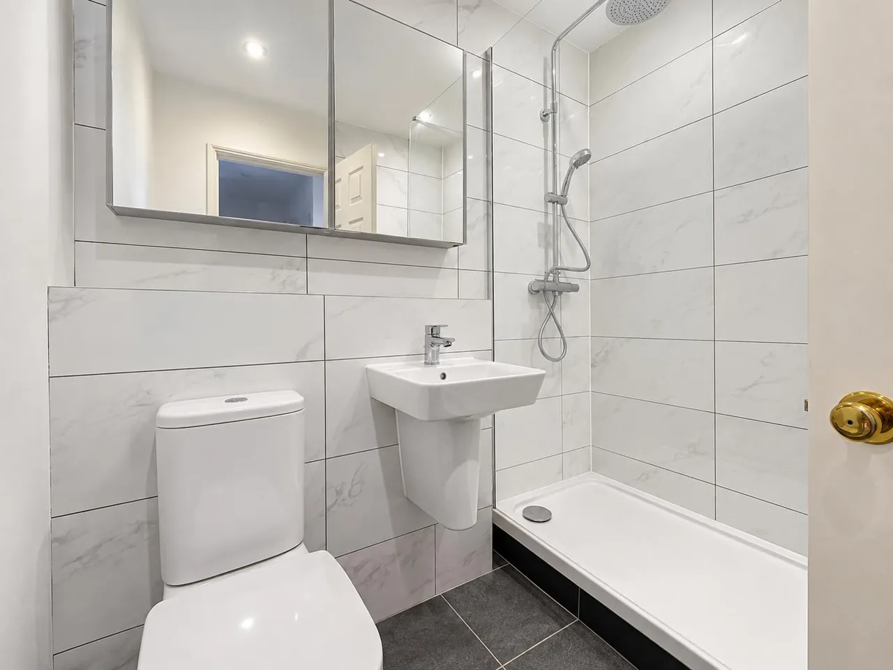 Spencer Road, Twickenham, TW2, photo 16